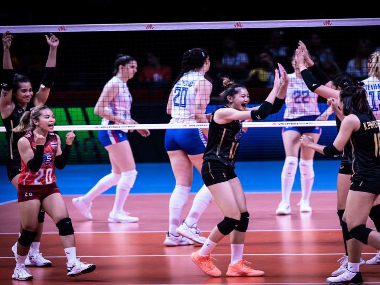 Thể thao - Dàn "chân dài" bóng chuyền Thái Lan gây rúng động, đánh bại vô địch thế giới