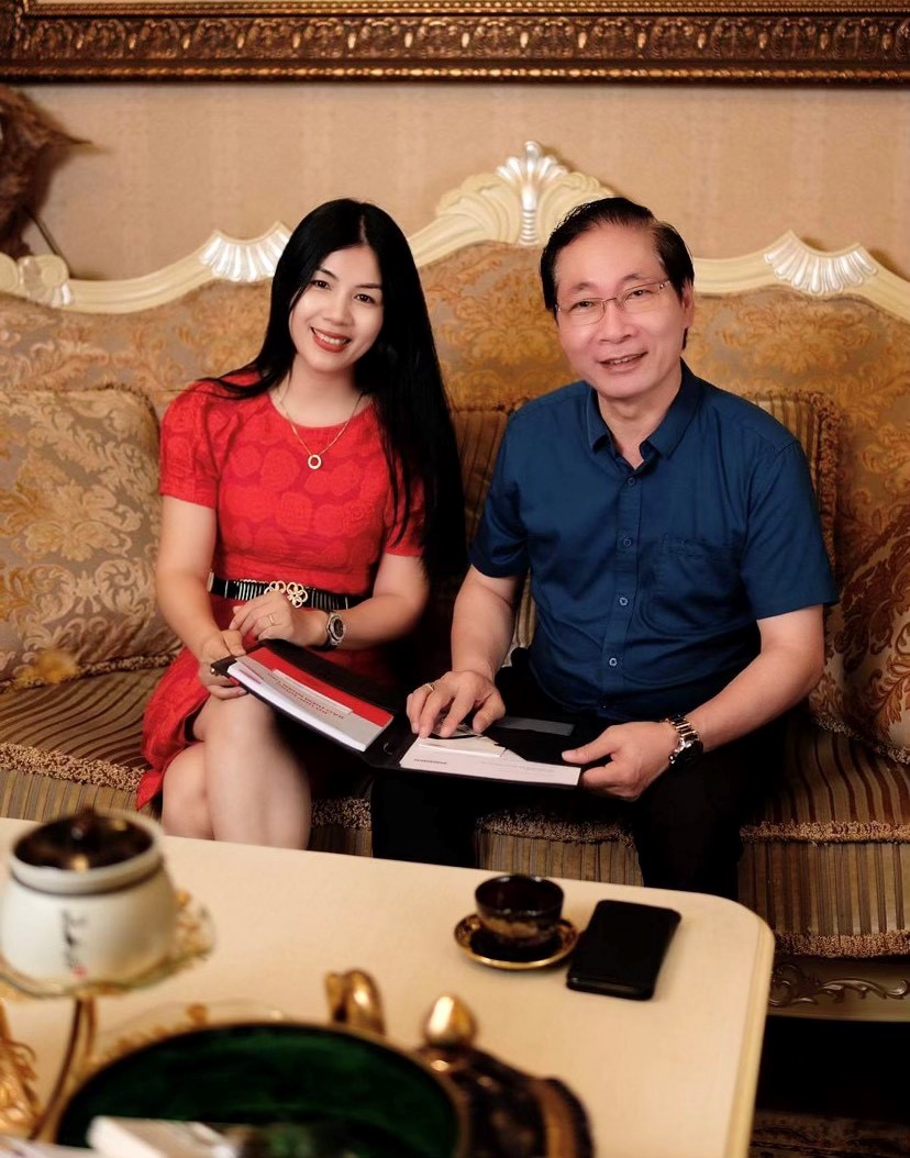 Lâm Thuận tư vấn và hỗ trợ cho Luật Sư Nguyễn Chiến - Đại Biểu Quốc Hội khoá XIV, Giám đốc công ty Luật Nguyễn Chiến