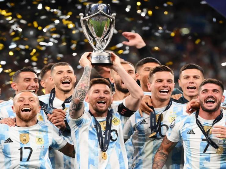Argentina đoạt Siêu cúp Liên lục địa: Messi hay nhất trận, ẵm danh hiệu thứ 40