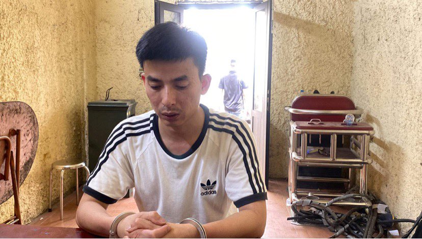Tài xế xe Audi tại cơ quan điều tra.