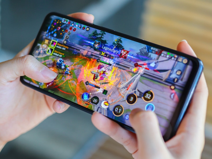 Thời trang Hi-tech - Chỉ có hơn 6 triệu, mua điện thoại nào “ngon” nhất?