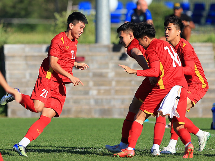 Bóng đá - U23 Việt Nam đấu "ông trùm" U23 Hàn Quốc, thoải mái cười đùa trước trận