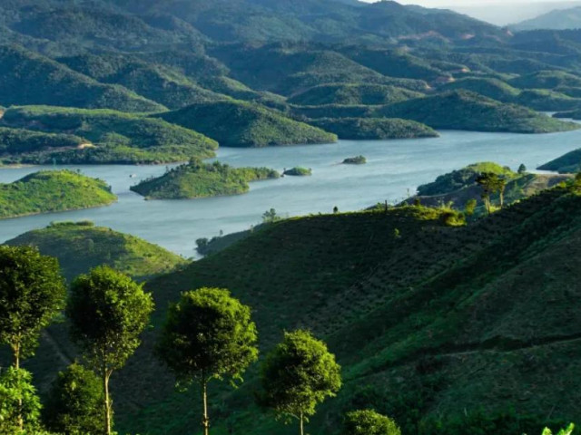 Du lịch - Hồ Tà Đùng - Nơi trần gian đón các vị thần