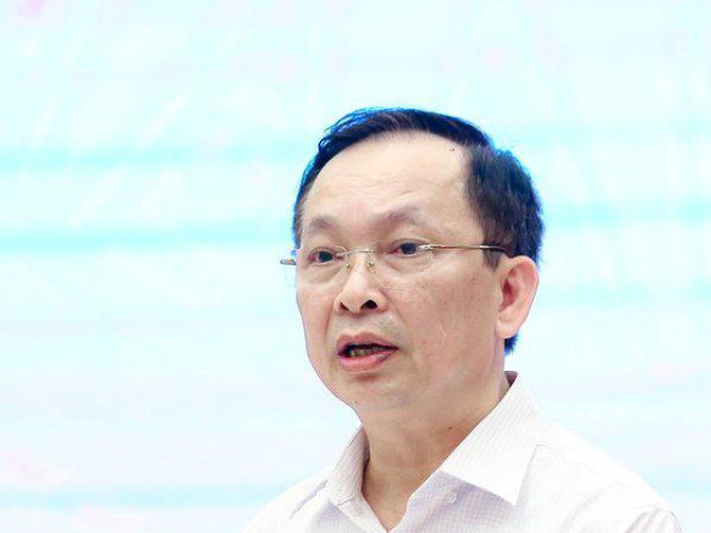 Kinh doanh - Phó Thống đốc Ngân hàng Nhà nước: Không siết tín dụng vào bất động sản