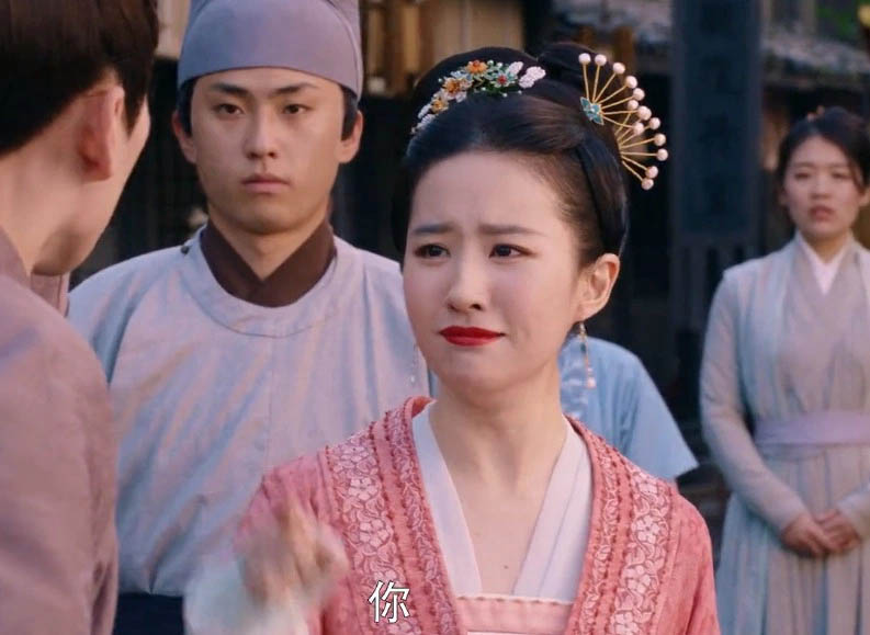 Lưu Diệc Phi trong vai Triệu Phán Nhi của "Mộng hoa lục".