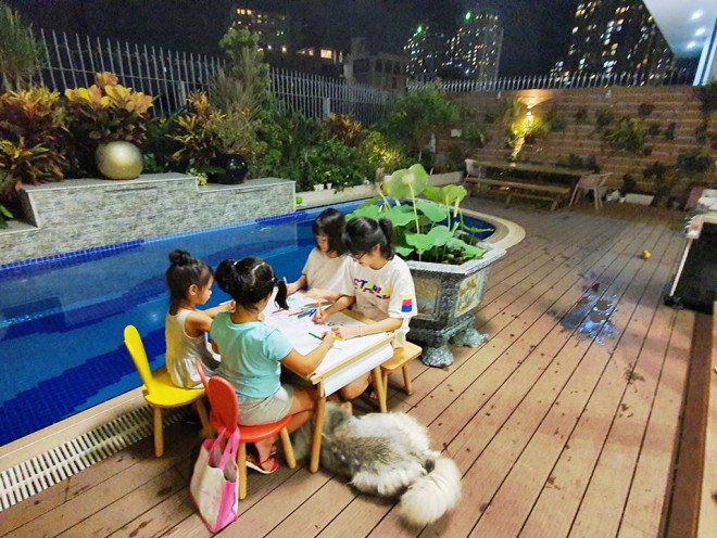 Biệt thự hoành tráng như khu nghỉ dưỡng cao cấp của nữ người mẫu cưới chồng có xuất thân đặc biệt - 11