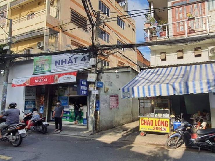 Pháp luật - Người phụ nữ đâm chết nam thanh niên ở quận Tân Bình