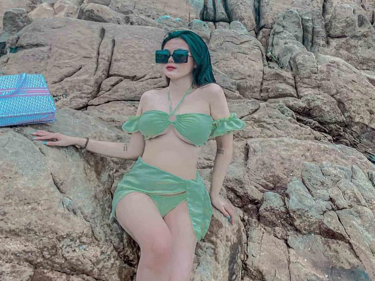 Làm đẹp - Vợ 10X của Vũ Tiến Long xinh như hot girl, dáng "mẹ 1 con" cuốn hút đến nhường này