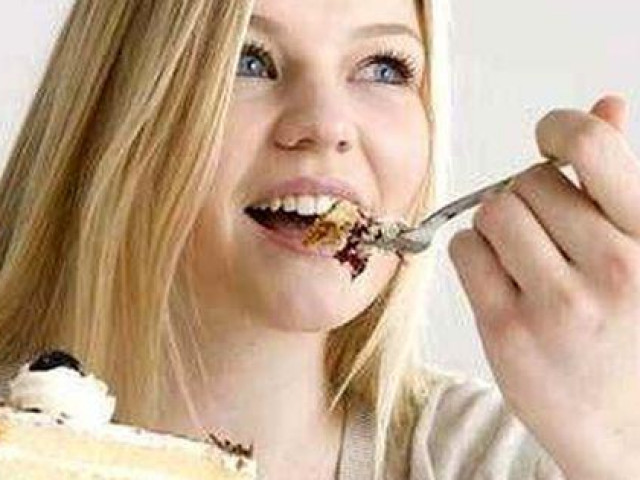 8 thói quen xấu gây béo bụng