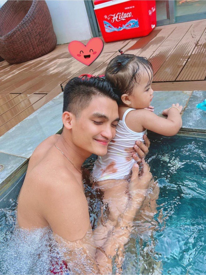 Trước cưới Mạc Văn Khoa và vợ đã "an cư": Nhà quê to nhất vùng, đi thuê nhà 50 tỷ - 5