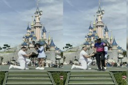 Bạn trẻ - Cuộc sống - Clip: Màn cầu hôn lãng mạn gặp sự cố vô cùng xấu hổ