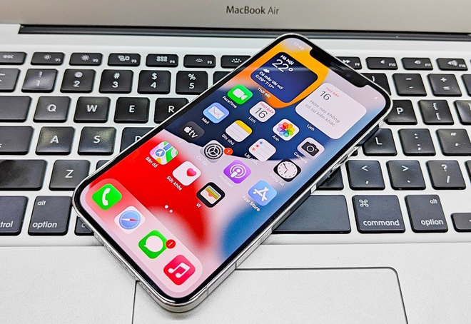 iPhone 12 Pro và 12 Pro Max Like New bảo hành 12 tháng toàn bộ máy, bao test 30 ngày.