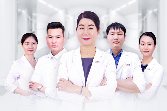 Đội ngũ Chuyên gia, Bác sĩ tại OHIO