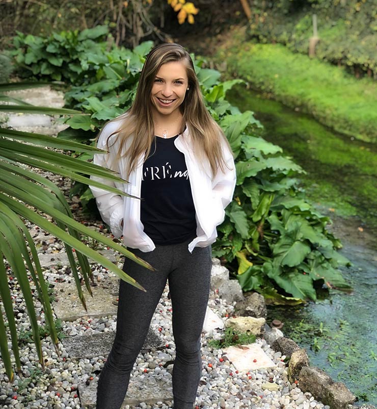 Mỹ nữ 29 tuổi vô địch nhảy dây thế giới 31 lần, hơn nửa triệu fan theo dõi - 3