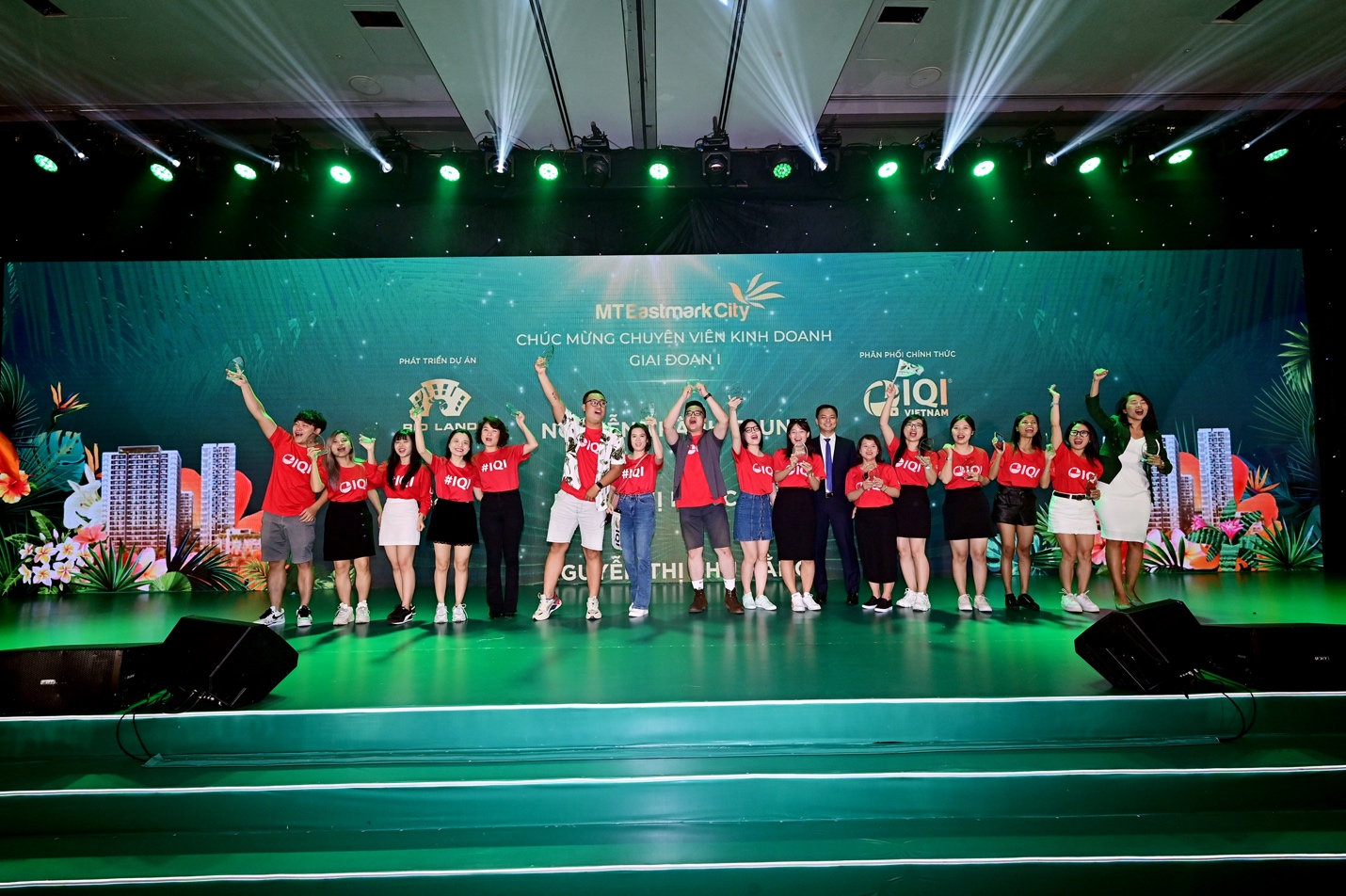 Phần vinh danh các chiến binh kinh doanh xuất sắc ở GĐI đến từ các sàn đối tác chiến lược.