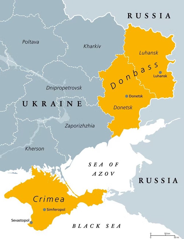 Trước đó, những người muốn đi từ Nga sang Crimea phải đi qua Eo biển Kerch. Ảnh: The Conversation