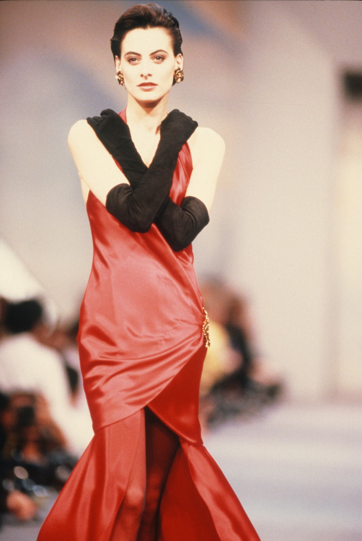 8 cặp đôi “oan gia trái chủ” nhất giới thời trang thập niên 90 - 2