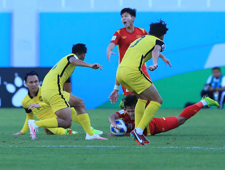 U23 Malaysia nhập cuộc với lối chơi rắn nhằm hạn chế lối chơi của U23 Việt Nam