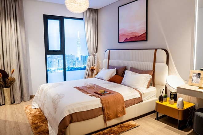 Phòng ngủ chính tại căn hộ mẫu Urban Green.