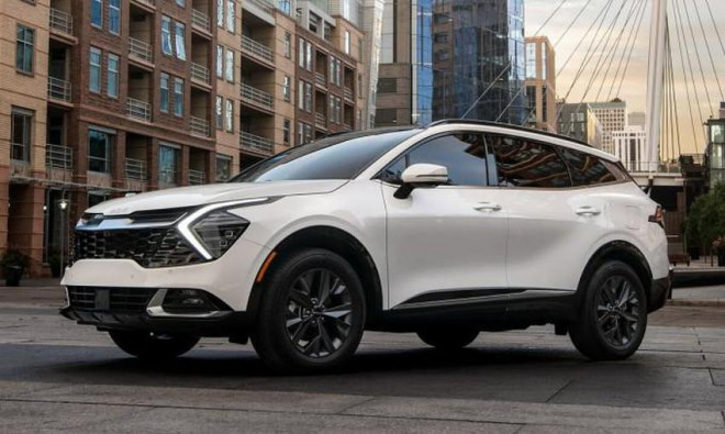 KIA Sportage 2022 dự kiến có giá 899-1.099 triệu đồng.