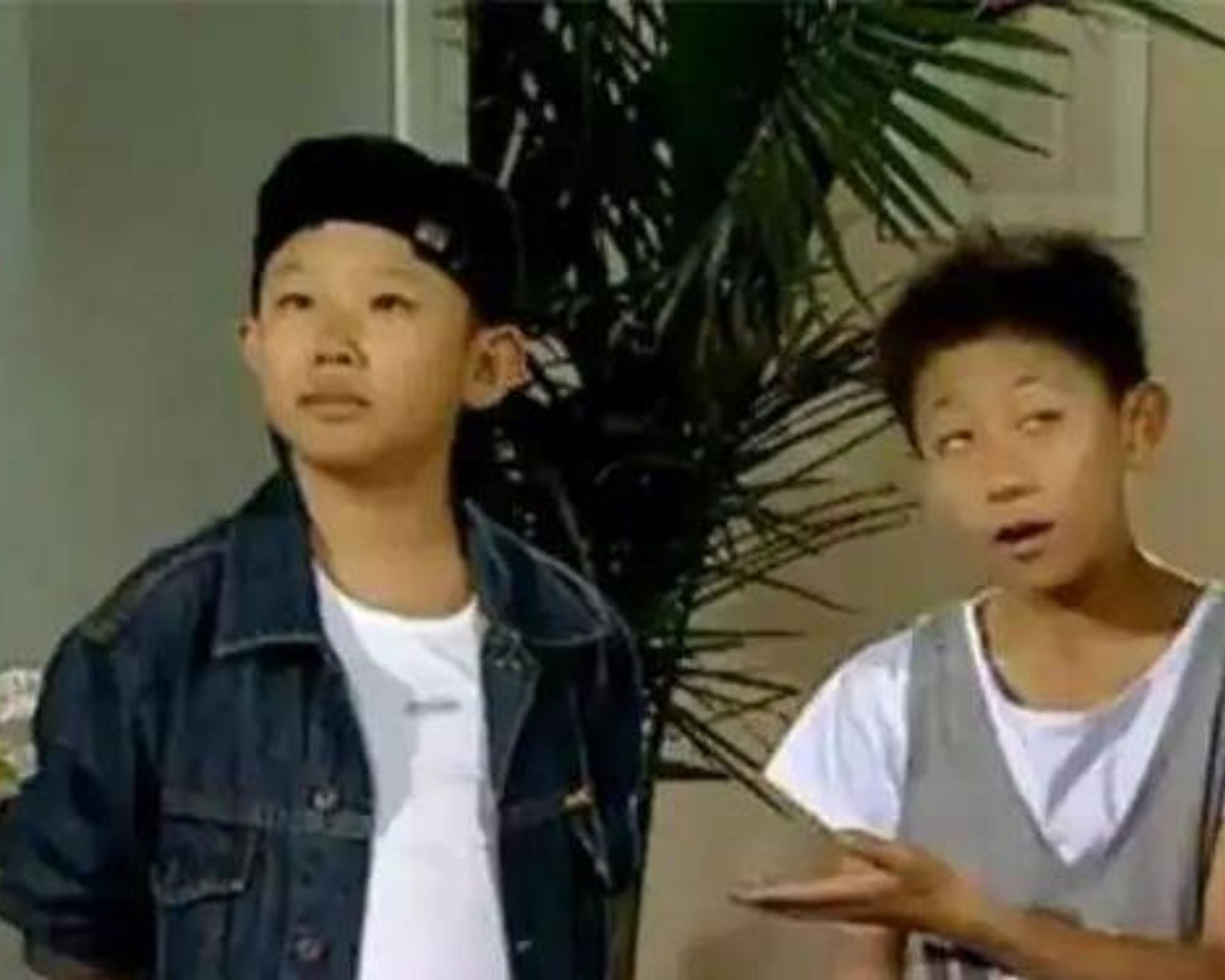 Hầu Tường trong phim "Nhà có con trai con gái".