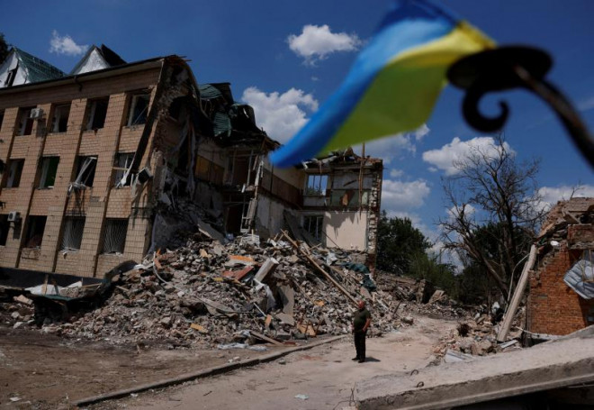 Giao tranh giữa Nga và Ukraine đã phá hủy nhiều thành phố, nhiều khu dân cư trong những tháng vừa qua. Ảnh: Reuters