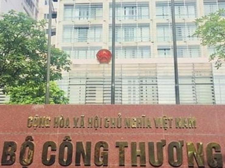 Tin tức trong ngày - Yêu cầu xử lý dứt điểm các văn bản có quy định trái pháp luật của Bộ Công Thương và hai tỉnh