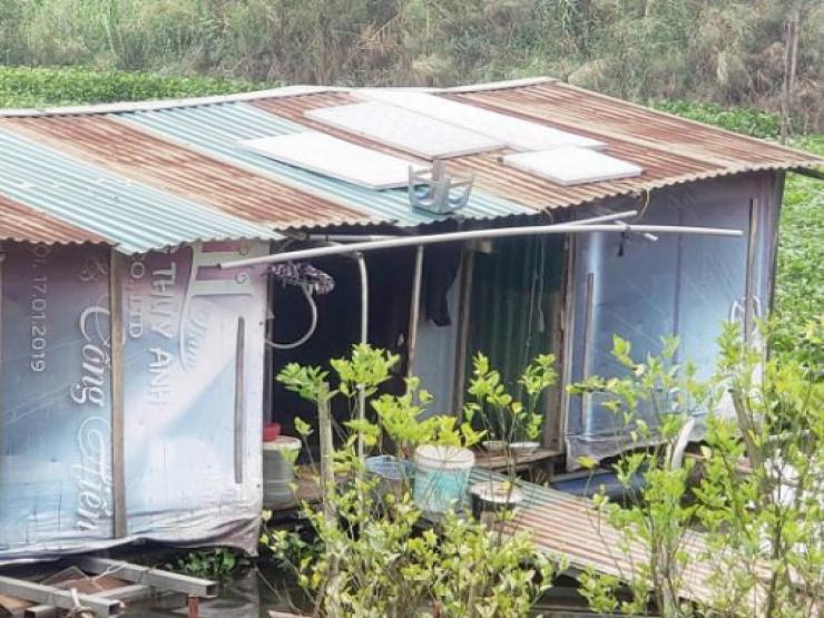 Tin tức trong ngày - Chòng chành cuộc sống xóm phao giữa lòng Thủ đô