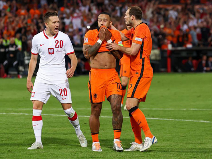 Bóng đá - SAO Barca đá penalty "thảm họa", phá hỏng màn ngược dòng kinh điển của Hà Lan