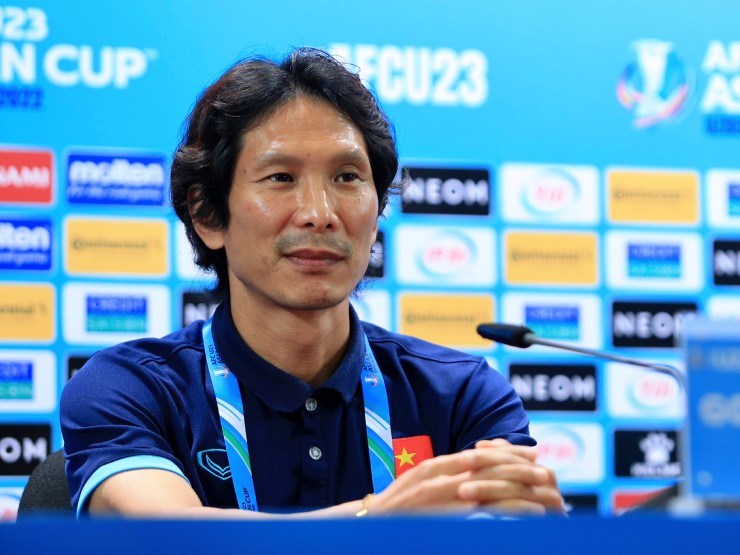 Trực tiếp họp báo U23 Việt Nam - U23 Saudi Arabia: Thầy Gong nói gì sau trận tứ kết?