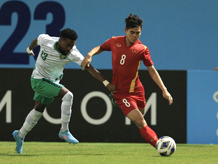 Trực tiếp bóng đá U23 Việt Nam - U23 Saudi Arabia: Văn Chuẩn bị thẻ đỏ trực tiếp (U23 châu Á)