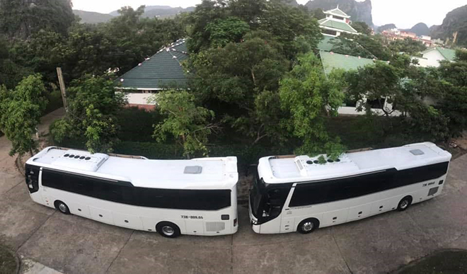 Xe du lịch 45 chỗ đời mới tại QBTravel