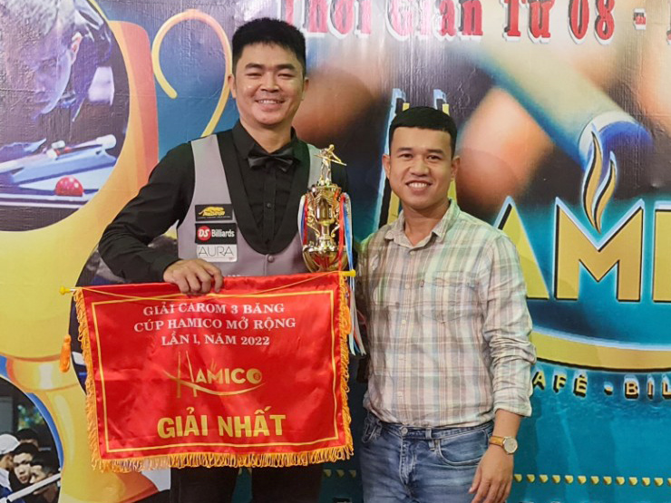 Thể thao - "Giáo sư bi-a" Quốc Nguyện đi một cơ ẵm ba giải thưởng