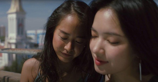 Amandine từng góp mặt trong nhiều MV đình đám.