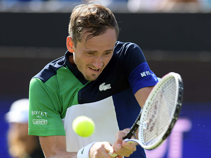 Trực tiếp tennis Halle Open: Medvedev xuất trận, Tsitsipas ”lành ít dữ nhiều”