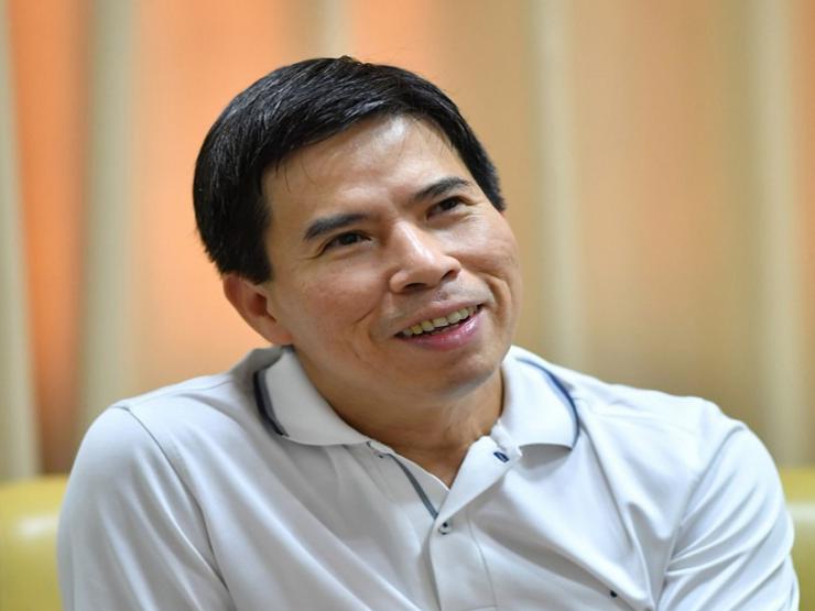 Kinh doanh - Đại gia 53 tuổi người Nam Định bỏ túi gần 400 tỷ đồng trong ngày "sân chơi nóng" lao dốc