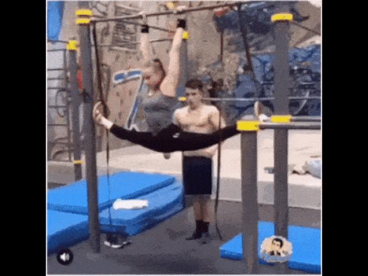 Tranh vui - Khoảnh khắc khó tin của các người đẹp khiến anh em phải trầm trồ