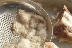 Ẩm thực - 3 sai lầm cơ bản khi hầm xương khiến nước dùng đục ngầu, không thơm