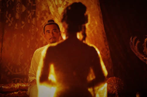 Lưu Hiểu Khánh đã bước sang tuổi 60 nhưng vẫn không ngại diễn cảnh nhạy cảm.