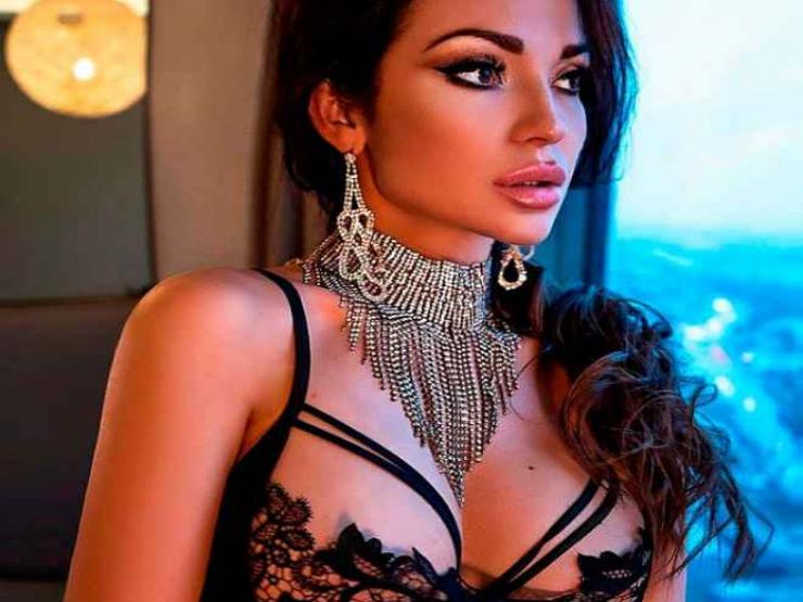 Đời sống Showbiz - "Nữ hoàng sắc đẹp" bị bắt quả tang tàng trữ hơn nửa kg ma túy