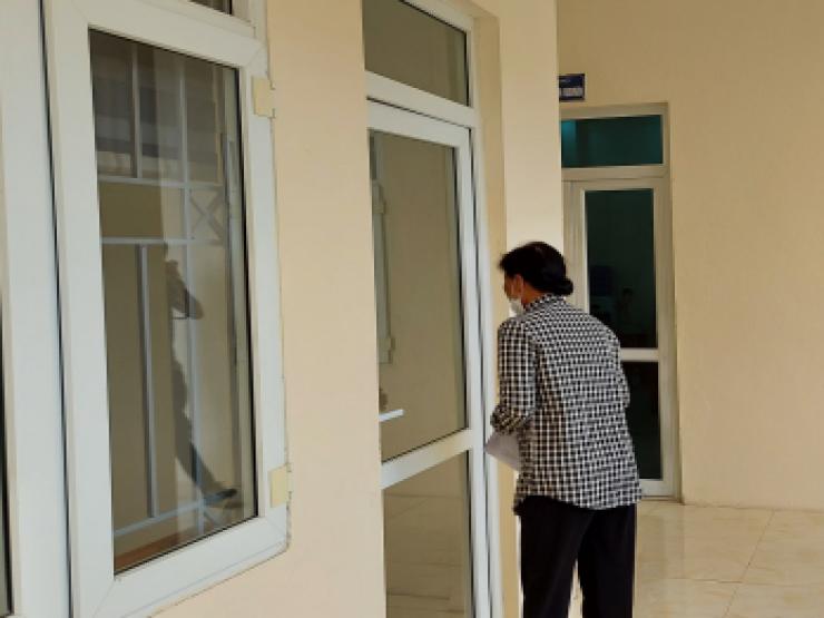 Tin tức trong ngày - Trụ sở UBND xã "vắng như chùa bà đanh" trong giờ làm việc: Chủ tịch xã nói gì?