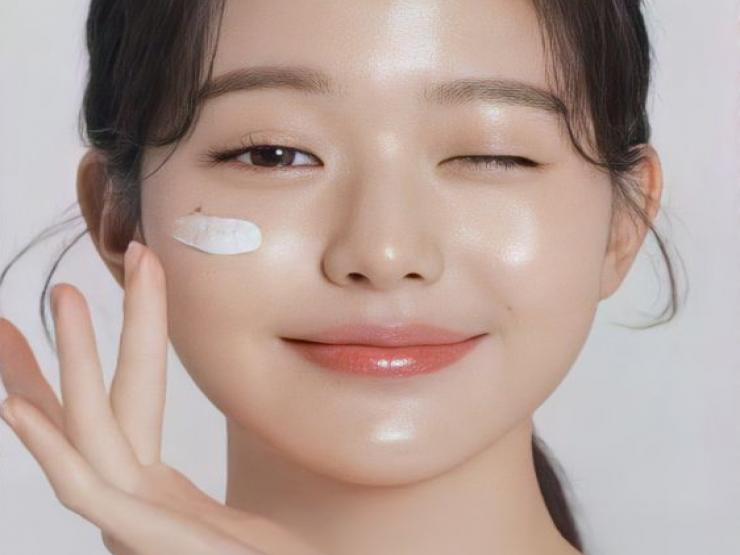 Làm đẹp - 5 loại mặt nạ dưỡng trắng hiệu quả cho da hỗn hợp