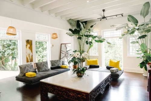 Căn biệt thự có gam màu đen - trắng rộng do
người Anh xây dựng từ thời 1946 - 1963 khi Singapore là thuộc địa
nước này.