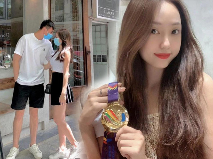 Bạn trẻ - Cuộc sống - Thủ môn Quan Văn Chuẩn ngọt ngào bên bạn gái xinh đẹp HOT nhất tuần qua