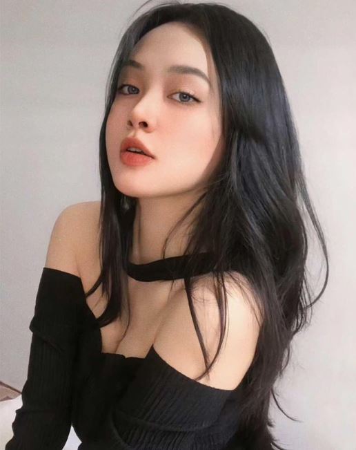 Bạn gái&nbsp;xinh đẹp của&nbsp;Nhâm Mạnh Dũng