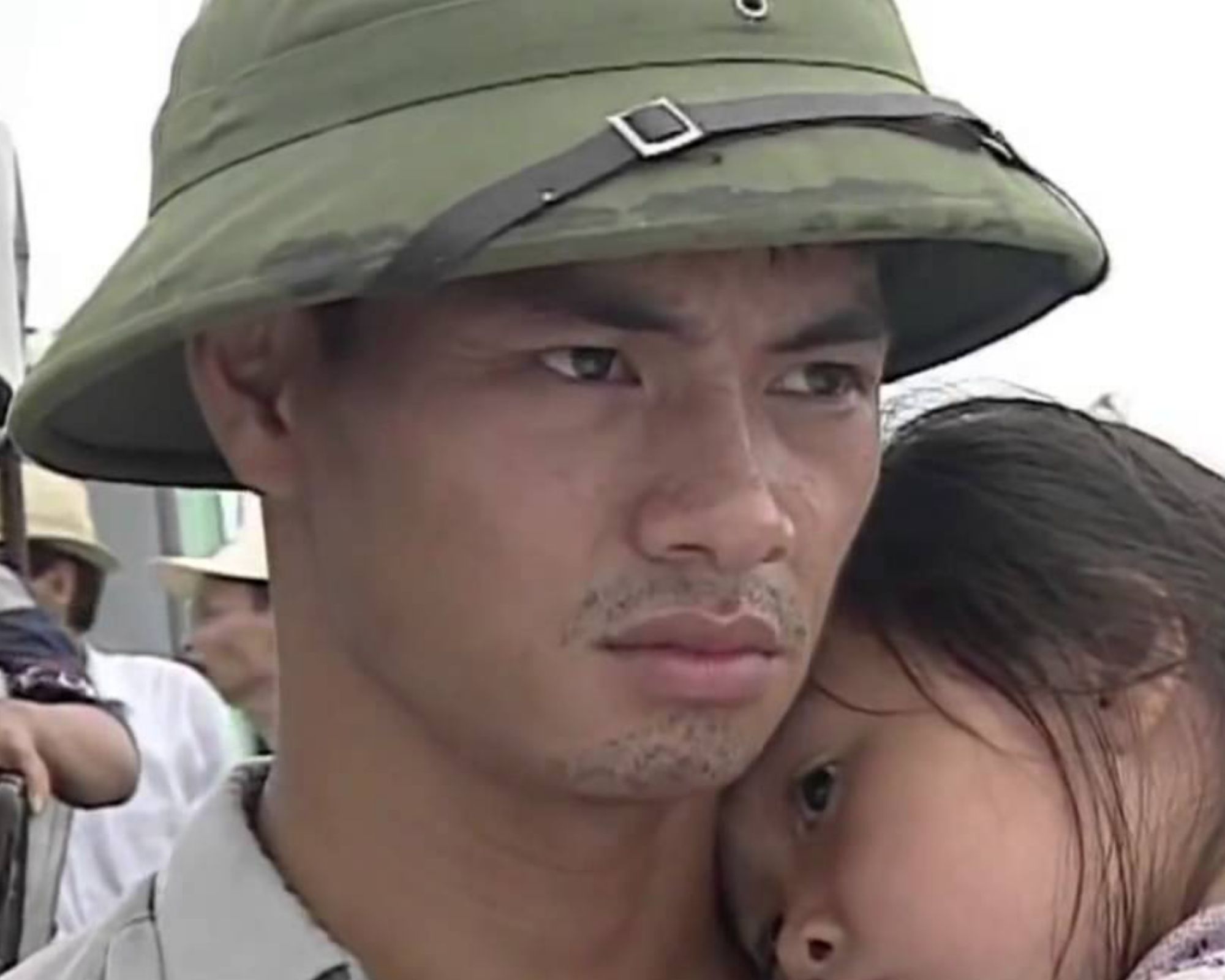 Xuân Bắc thủ vai Núi trong bộ phim "Sóng ở đáy sông".