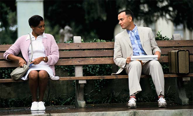 Forrest Gump (1994) là một trong những vai diễn ấn tượng nhất của Tom Hanks, cũng giúp ông giành về một tượng vàng Oscar cho Nam chính xuất sắc nhất.