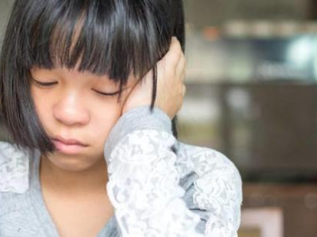 Bạn trẻ - Cuộc sống - 10 câu nói cha mẹ thường nói với con khi nóng giận mà không hề biết rằng đó chính là những "nhát dao" cứa vào tâm hồn của trẻ khiến chúng tổn thương sâu sắc