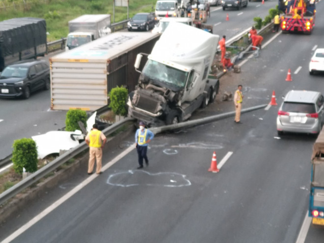 Vụ tai nạn khiến tuyến cao tốc TP HCM – Trung Lương kẹt xe hơn 3 giờ