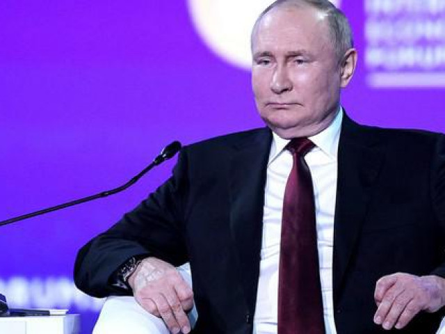 Thế giới - Tổng thống Putin: Đừng đọ kinh tế với Nga!